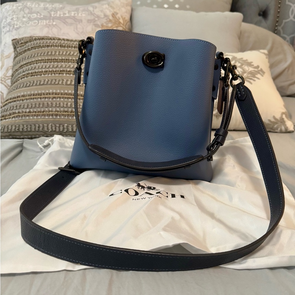 Willow Bucket bag in washed chambray leather